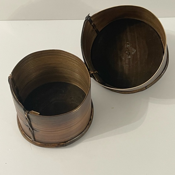 Bamboo Trinket Jewelry Box Made In Thailand 3.25” Diameter x 4” H - Picture 4 of 6